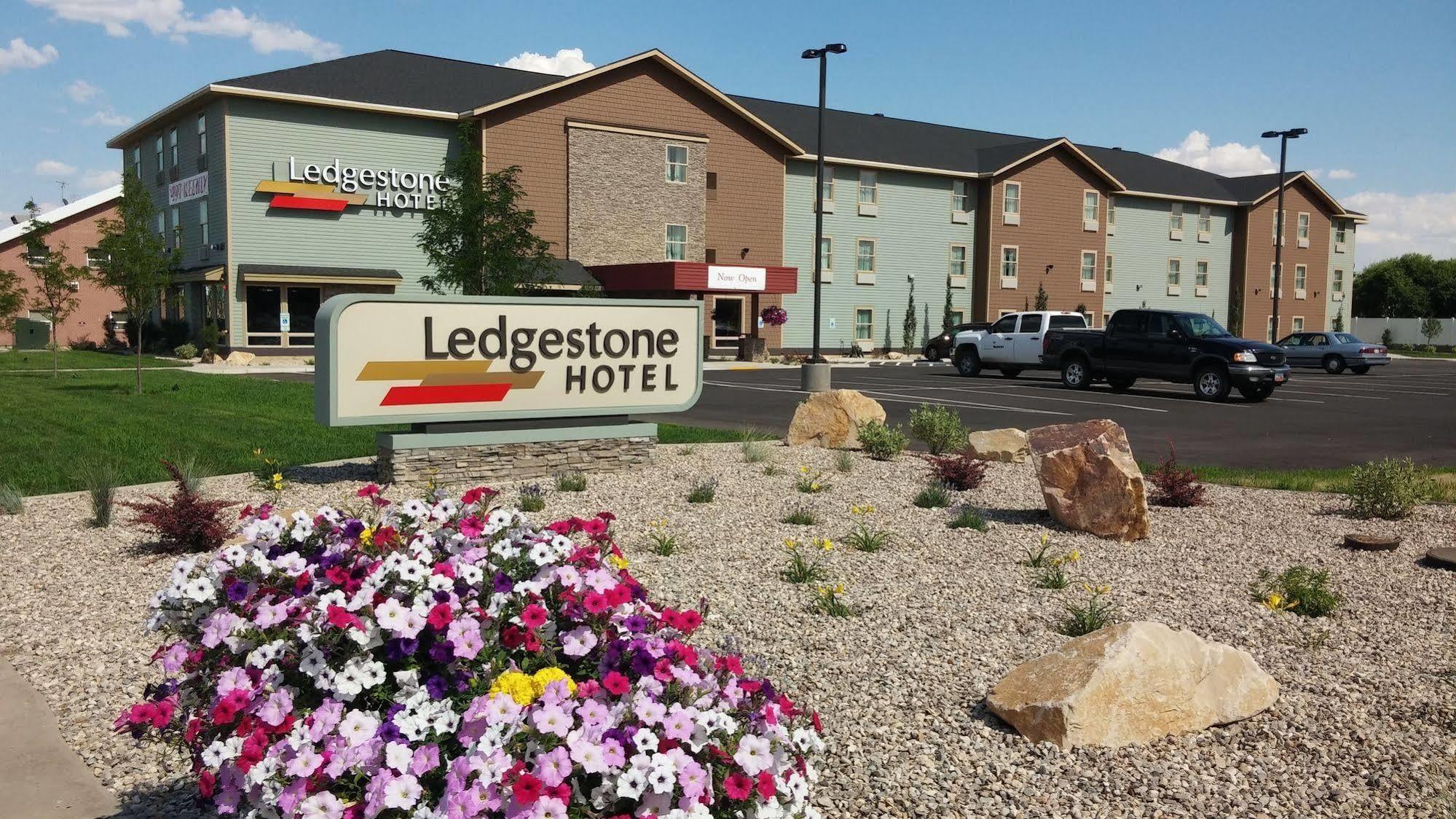 Ledgestone Hotel Vernal Εξωτερικό φωτογραφία